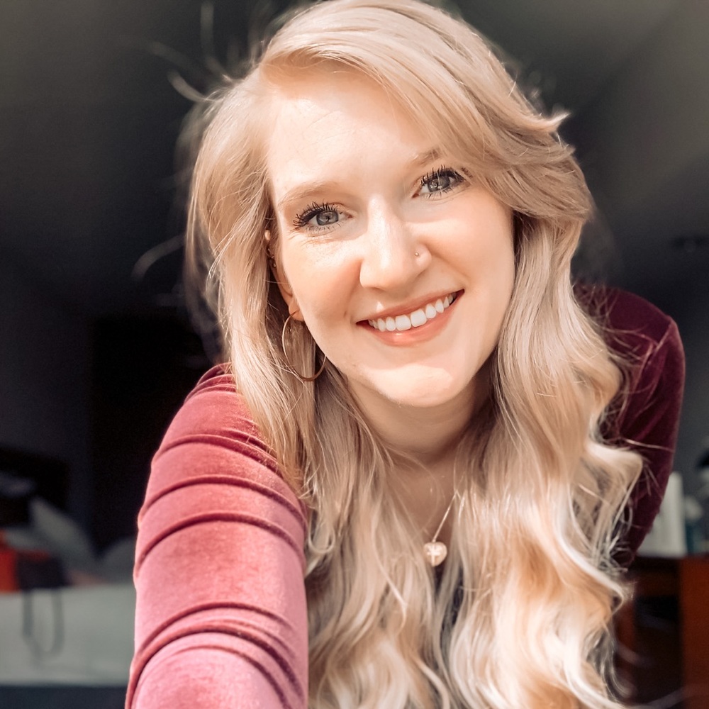 Meet your Posher, Rebecca